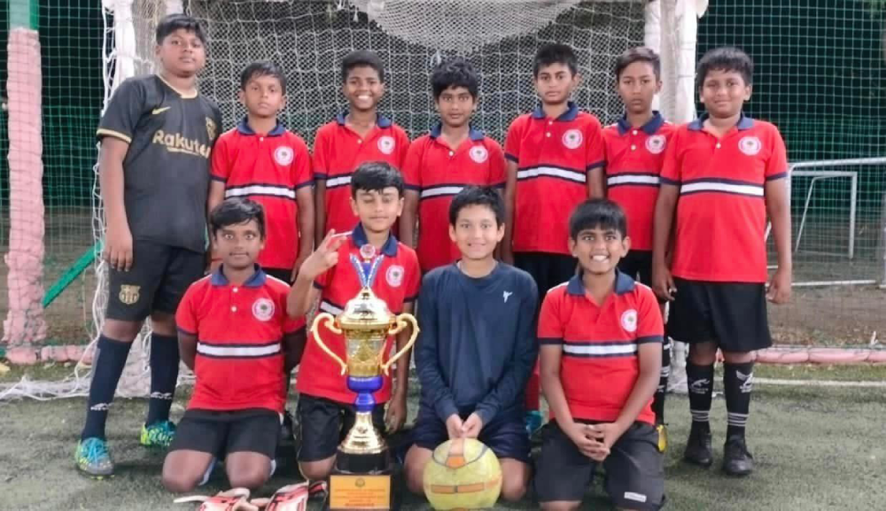 FOOTBALL TEAM -UNDER 12